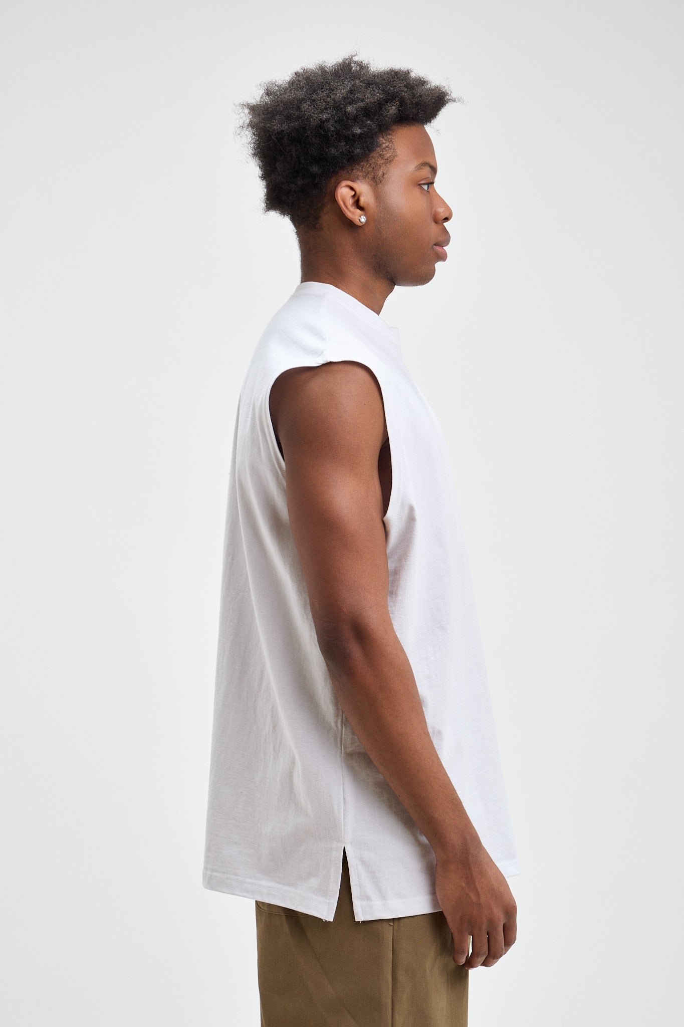 T-shirt sans manches