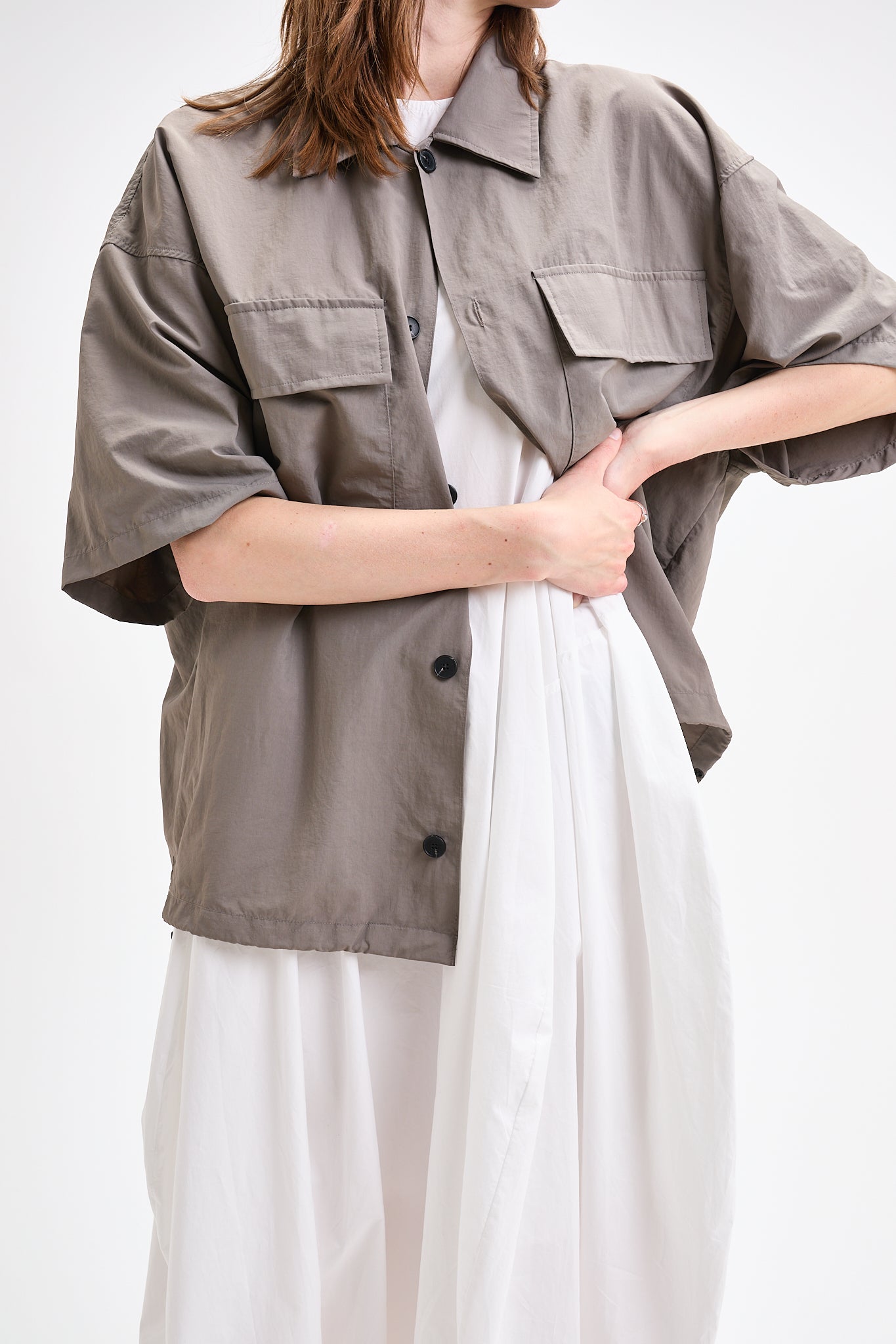 Chemise en nylon convertible