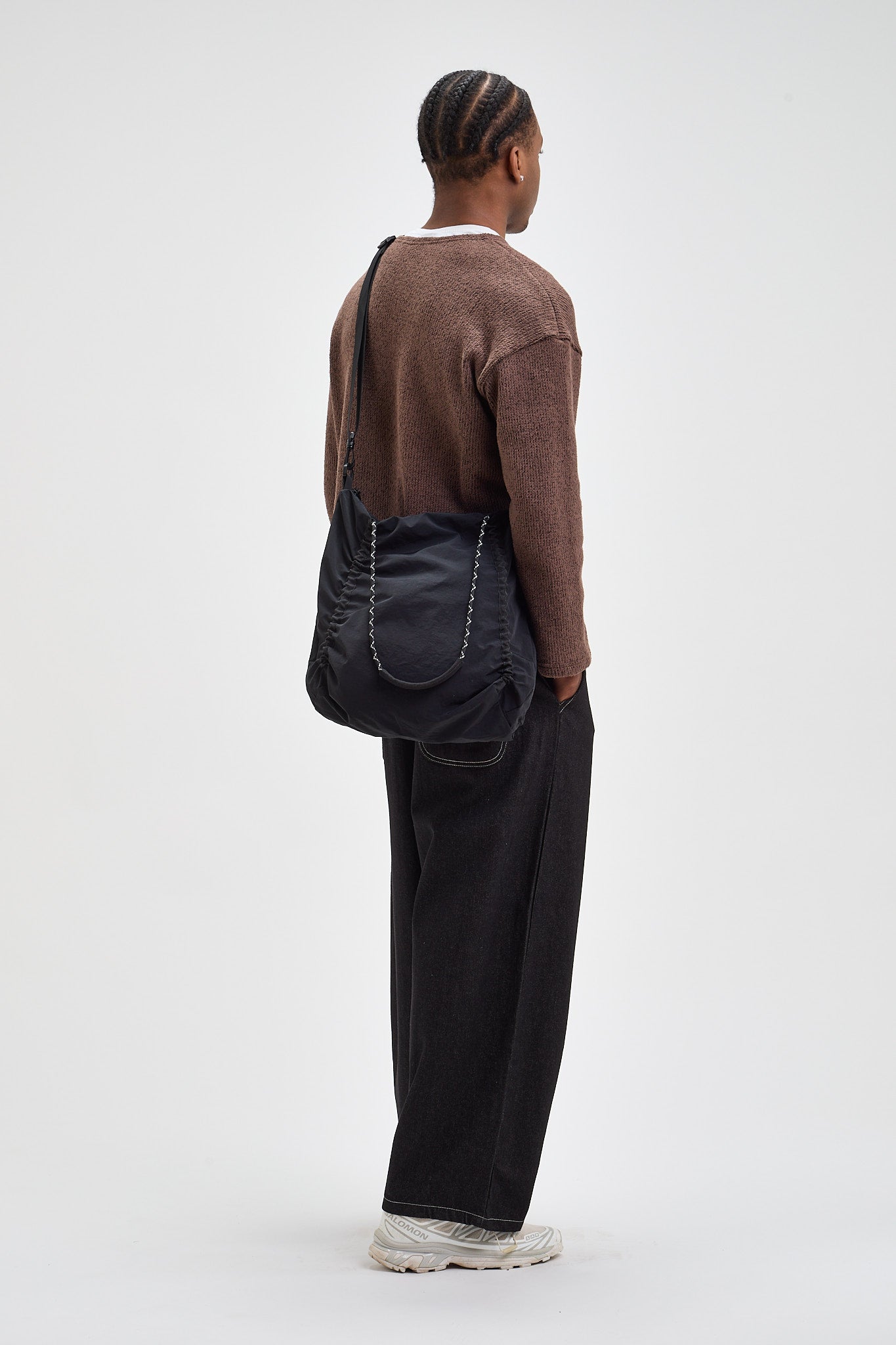 Jean à plis plats en denim