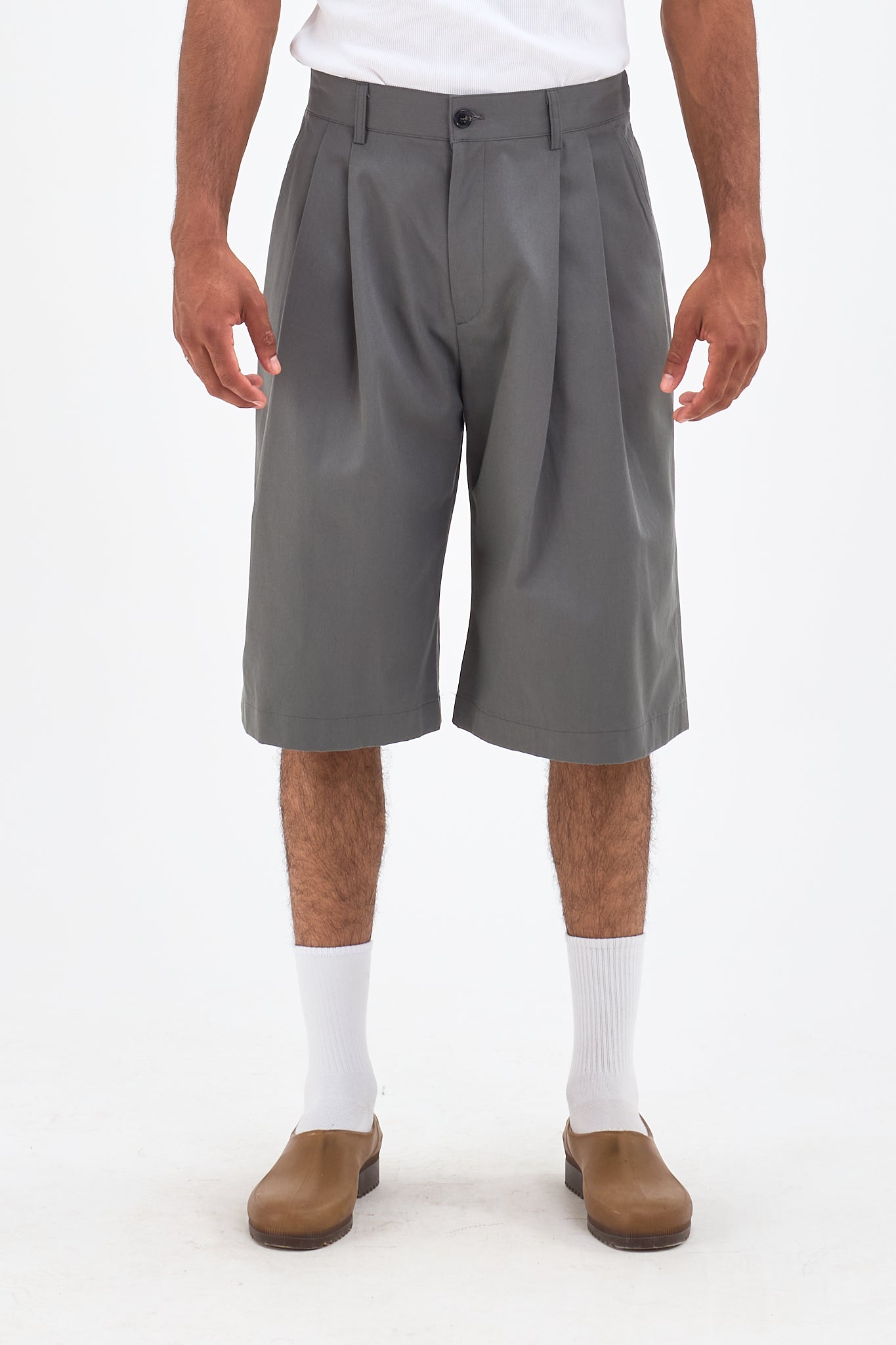 Double Pleated Shorts - Gray | Newkid Archive