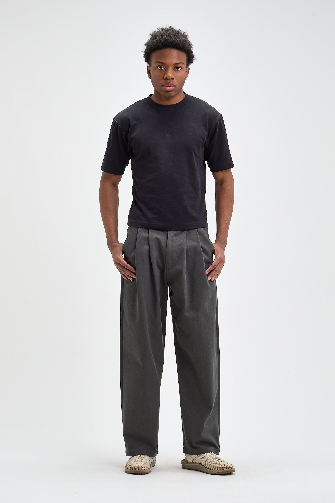 Pleated Cotton Trousers – Newkid Archive