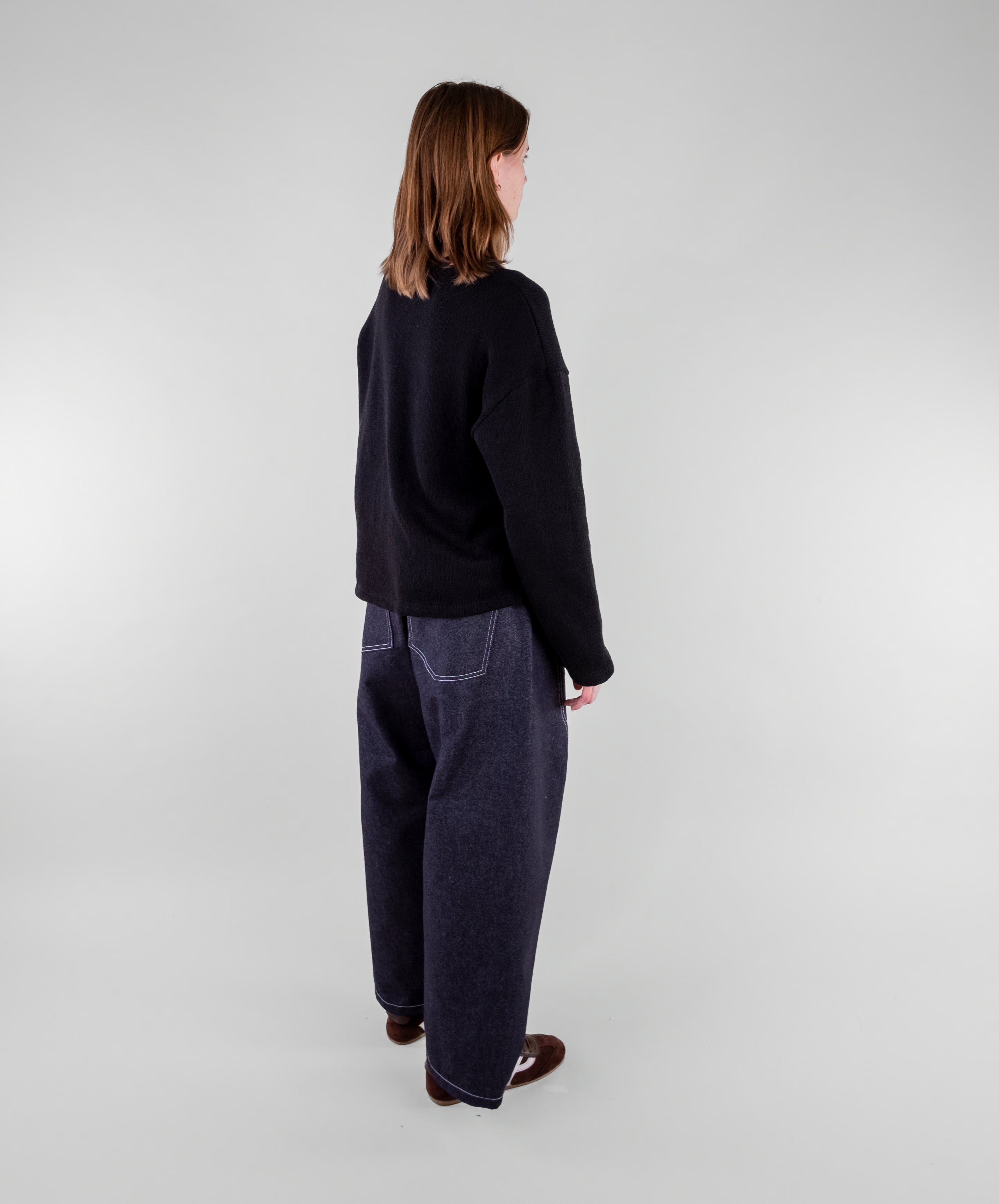 Curved Contrast Stitch Denim Jeans