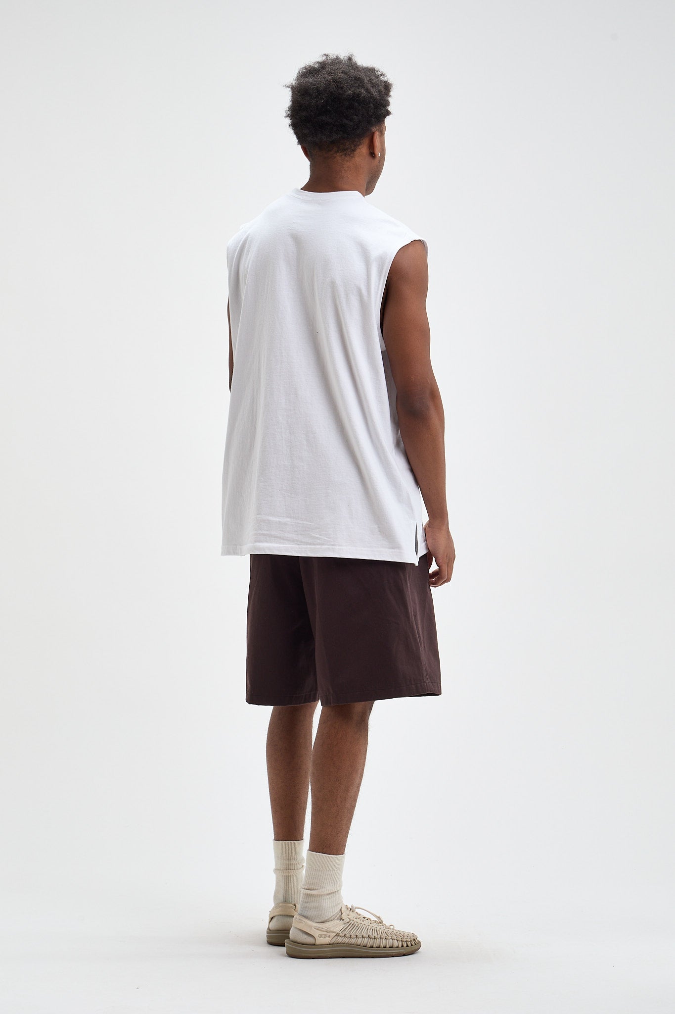 T-shirt sans manches